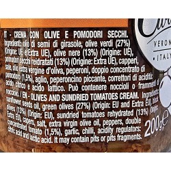 Crème d'olives et tomates séchées